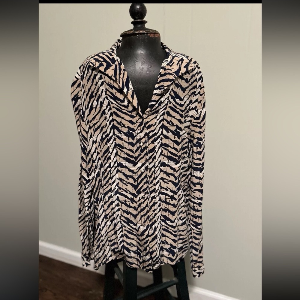 Vintage Jaqueline Ferrar Size 8 Silk Button Up Blouse Women’s Long Sleeve Top